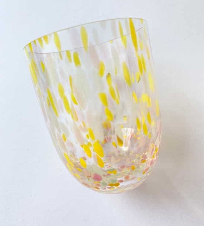 vandglas, anna von lipa mix & match, tumbler, vand glas, drikkeglas, drinking glass, farvede glas , remix by sofie, anna von lipa glas, anna von lipa forhandler,bohemia glass, mundblæste glas, confetti glas, splash glas, borddækning, splash glas, anna von lipa forhandler, borddækning