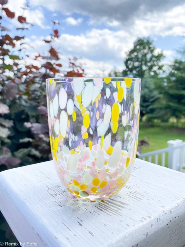 vandglas, anna von lipa mix & match, tumbler, vand glas, drikkeglas, drinking glass, farvede glas , remix by sofie, anna von lipa glas, anna von lipa forhandler,bohemia glass, mundblæste glas, confetti glas, splash glas, borddækning, splash glas, anna von lipa forhandler, borddækning,splash glas summer vol. 2 med rosa, kanariengelb, mint og pinklysegul, splash glas, anna von lipa big splash, opal glas, opaline glas, bohemian glasses, handblown glasses, mundblæste glas, glas med opal spots, remix by sofie, anna von lipa forhandler