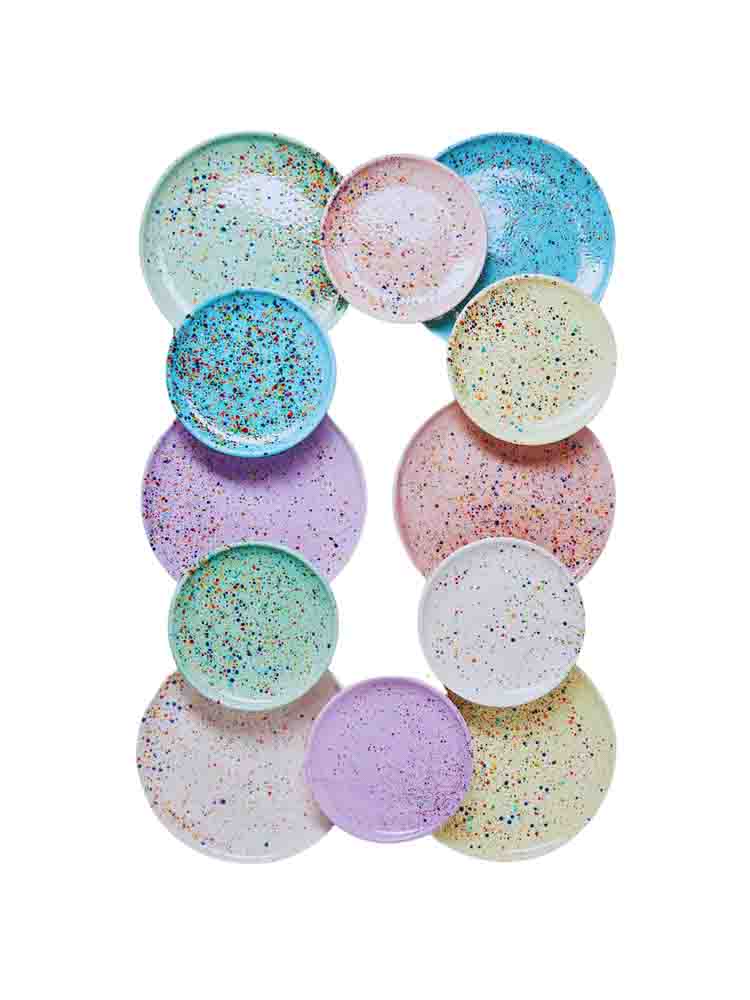 tallerken, middagstallerken, frokost tallerken, bolig interiør, colourful home, tableware,pasteller, party collection, remix by sofie confetti serien,