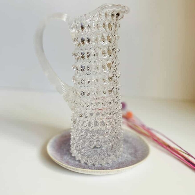 anna von lipa kande, anna von lipa pindsvine kande, pindsvinekande, pindsvinekande, pindsvine kande,hobnail jug, hobnailglass, pindsvineglas kandeanna von lipa høj kande i klar