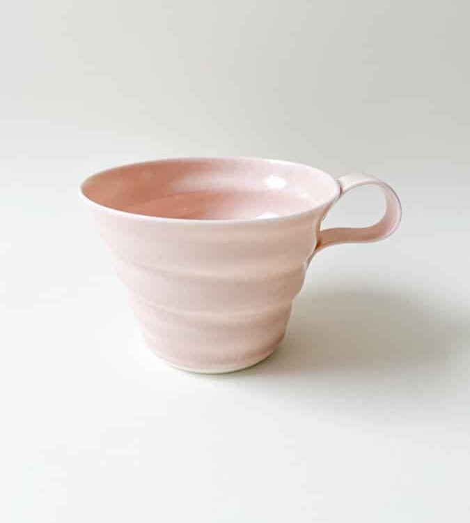 rikke maglesen keramik, pudder porcelæns kop, kaffe kop, kop, pastelfarvet kop, kaffekop, tekop