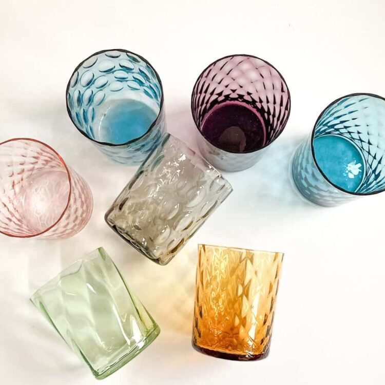 glas fra anne von lipa, london glas, mundblæst glas, handblown glas, sjusglas, drikkeglas, whiskyglas, glas til whisky, glas til gin & tonic, harlekin, olive, swirl glas