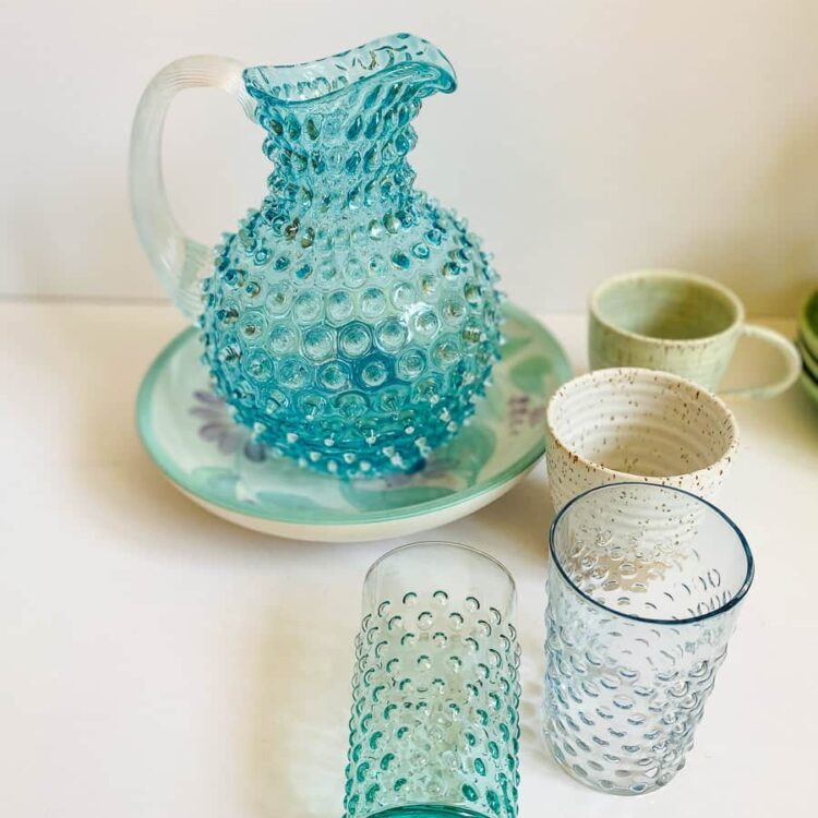 anna von lipa kande, anna von lipa pindsvine kande, pindsvinekande, pindsvinekande, pindsvine kande,hobnail jug, hobnailglass, pindsvineglas kandeanna von lipa pindsvinekande 2 liter i aqua