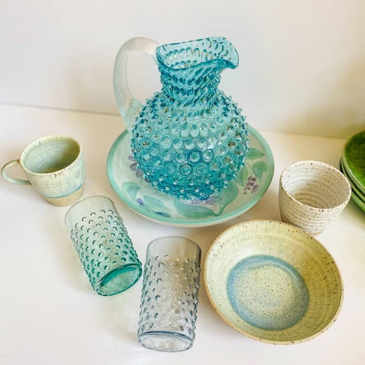 anna von lipa kande, anna von lipa pindsvine kande, pindsvinekande, pindsvinekande, pindsvine kande,hobnail jug, hobnailglass, pindsvineglas kandeanna von lipa pindsvinekande 2 liter i aqua