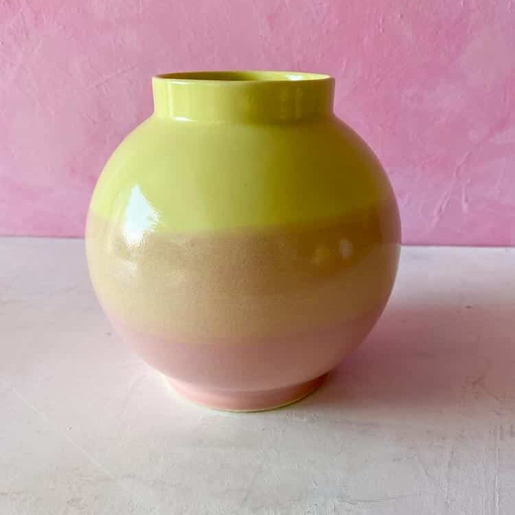 lena pedersen keramik, keramik vase, keramik urtepotte , vase i keramik, vase i porcelensler, vase i indfarvetler, krystalglasur , vase, blomstervase, keramisk vase