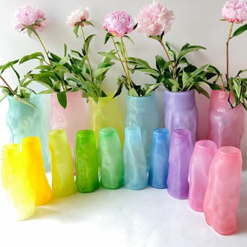 marie retpen vase, vaser, blomster vase, mundblæst glas, blomstervasemundblæst vase, krøl vase, vase i organisk form, krølvase, remix by sofie