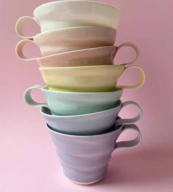 rikke mangelsen keramik, porcelæns kop, kaffe kop, kop, pastelfarvet kop, kaffekop, tekop