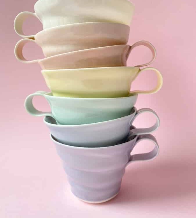 rikke maglesen keramik, porcelæns kop, kaffe kop, kop, pastelfarvet kop, kaffekop, tekop