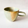 trine lise keramik, rillet kop, kop, hånddrejet kop, keramik kop, te kop, kaffe kop, latte kop, kop med hank, trine lise keramik, cappucino kop, stentøj kop, ceramic cup, mug,