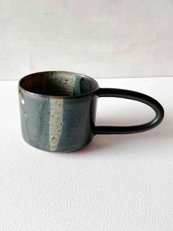 trine lise keramik op, hånddrejet kop, keramik kop, te kop, kaffe kop, latte kop, kop med hank, trine lise keramik, cappucino kop, stentøj kop, ceramic cup, mug,