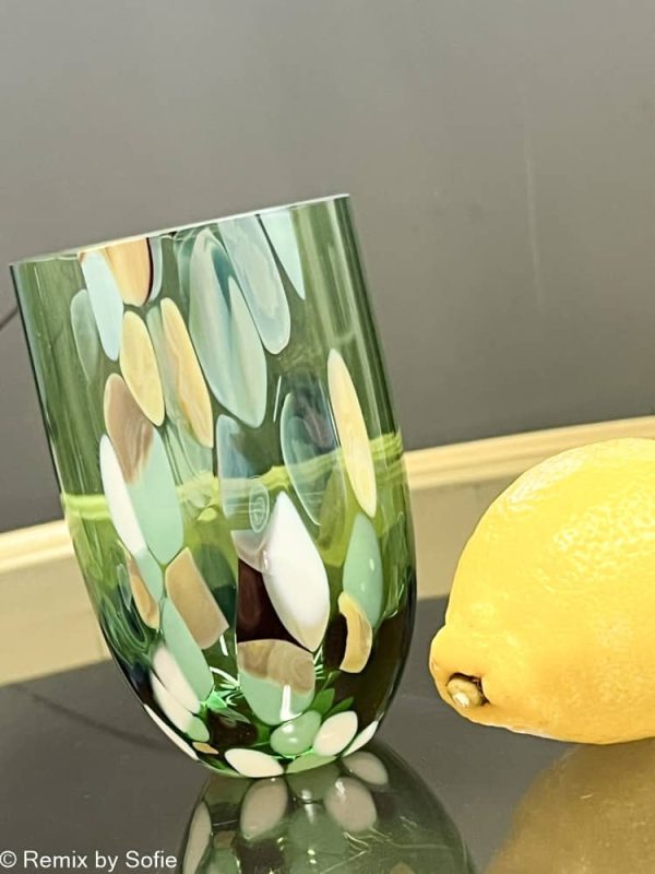 vandglas, anna von lipa mix & match, tumbler, vand glas, drikkeglas, drinking glass, farvede glas , remix by sofie, anna von lipa glas, anna von lipa forhandler,bohemia glass, mundblæste glas, confetti glas, splash glas, borddækning