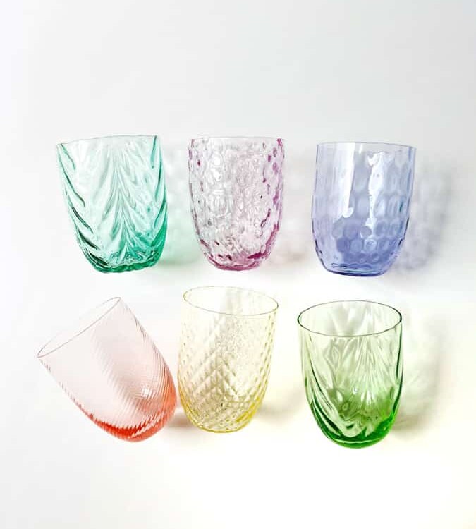 anna von lipa, Remix by Sofie, anna von lipa glas, mundblæste glas, handblown glass, glas, drikkeglas, vandglas, farvede glas, mix og matck glas, mix & matck glas, tumbler, wawe glas, swirk glas, harlekin glas, spiral glas, bambus glas, oliveglas, borddækning, anna von lipa glas, anna von lipa forhandler