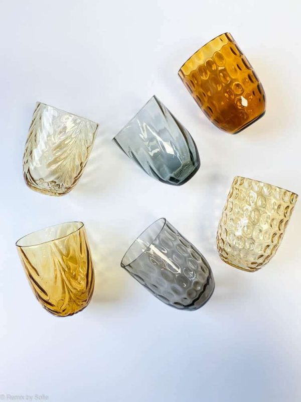 anna von lipa mix & match, swil glas, wawe glas, harlekin glas, tumbler, vand glas, drikkeglas, drinking glass, farvet glas, boliginteriør, borddækning, glas fra anna von lipa