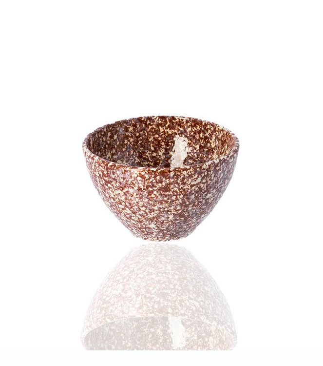 bowl, skål conic, granite rust, granite brun, conic, skål, remix by sofie, familianna, familianna forhandler, familianns størst udvalg og bedste prise, keramik, håndlavet keramik, dansk design, bordækning, håndlavet keramik, keramik med pletter.