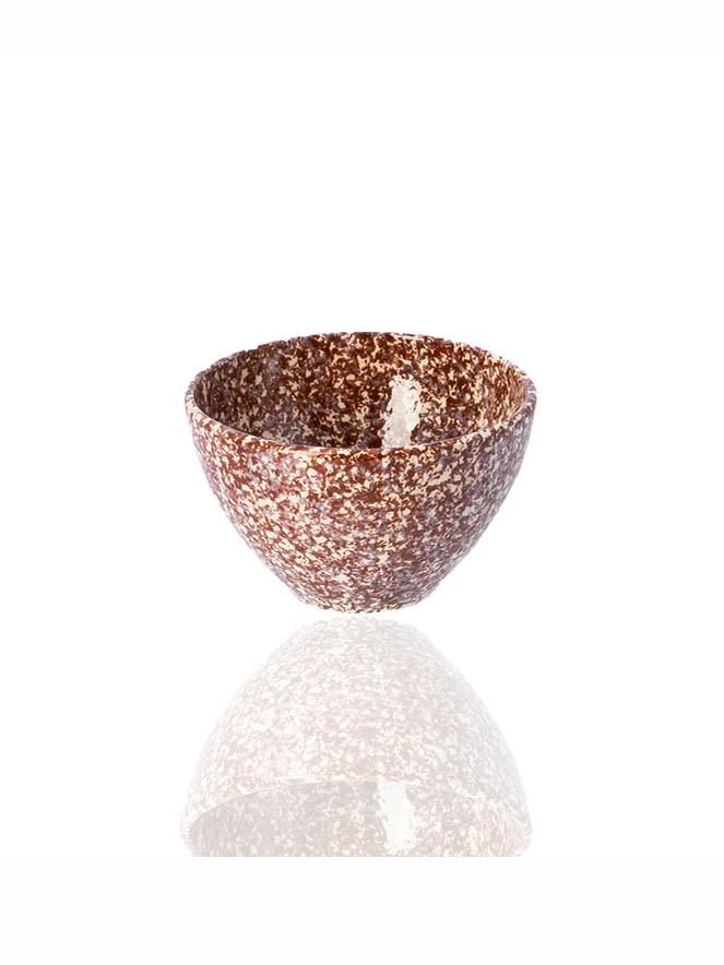 bowl, skål conic, granite rust, granite brun, conic, skål, remix by sofie, familianna, familianna forhandler, familianns størst udvalg og bedste prise, keramik, håndlavet keramik, dansk design, bordækning, håndlavet keramik, keramik med pletter.