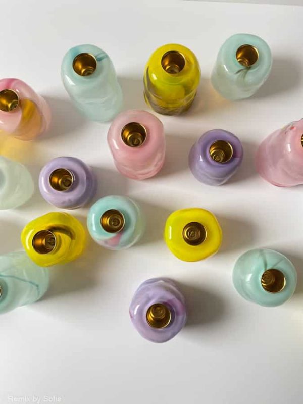 lysestage, tidal lysestage, lysestager, mundblæste lysestager. opalglas, opaline, glass blow lysestage,glass blow, mundblæst glas, mundblæst glas, mundblæste lysestager, lysestager fra glass blow, bordækning, lysestager, rund lysestage, rosa lysestege, gul lysestage, lilla, lysestage