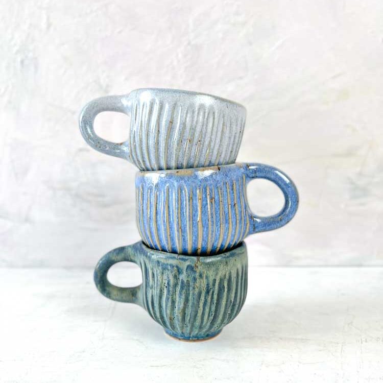 mia lindbirk, håndlavede kopper, keramik kop, kop, kop med hank, ceramiccups, handmade, made in denmark, design in denmark,