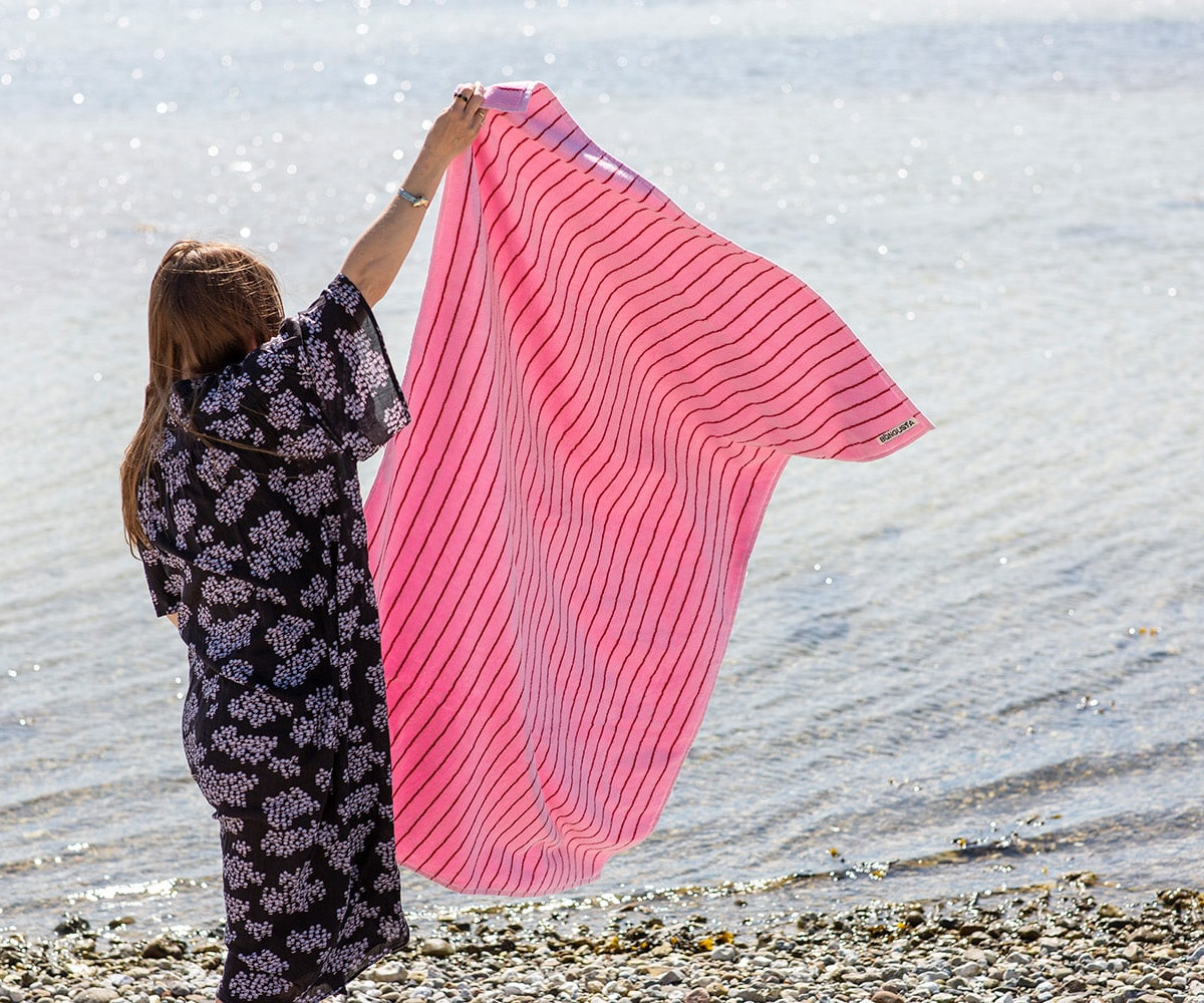 remix by sofie, bongusta, håndklæde, badehåndklæde, badeværelse, økologisk bomuld, strandhåndklæde