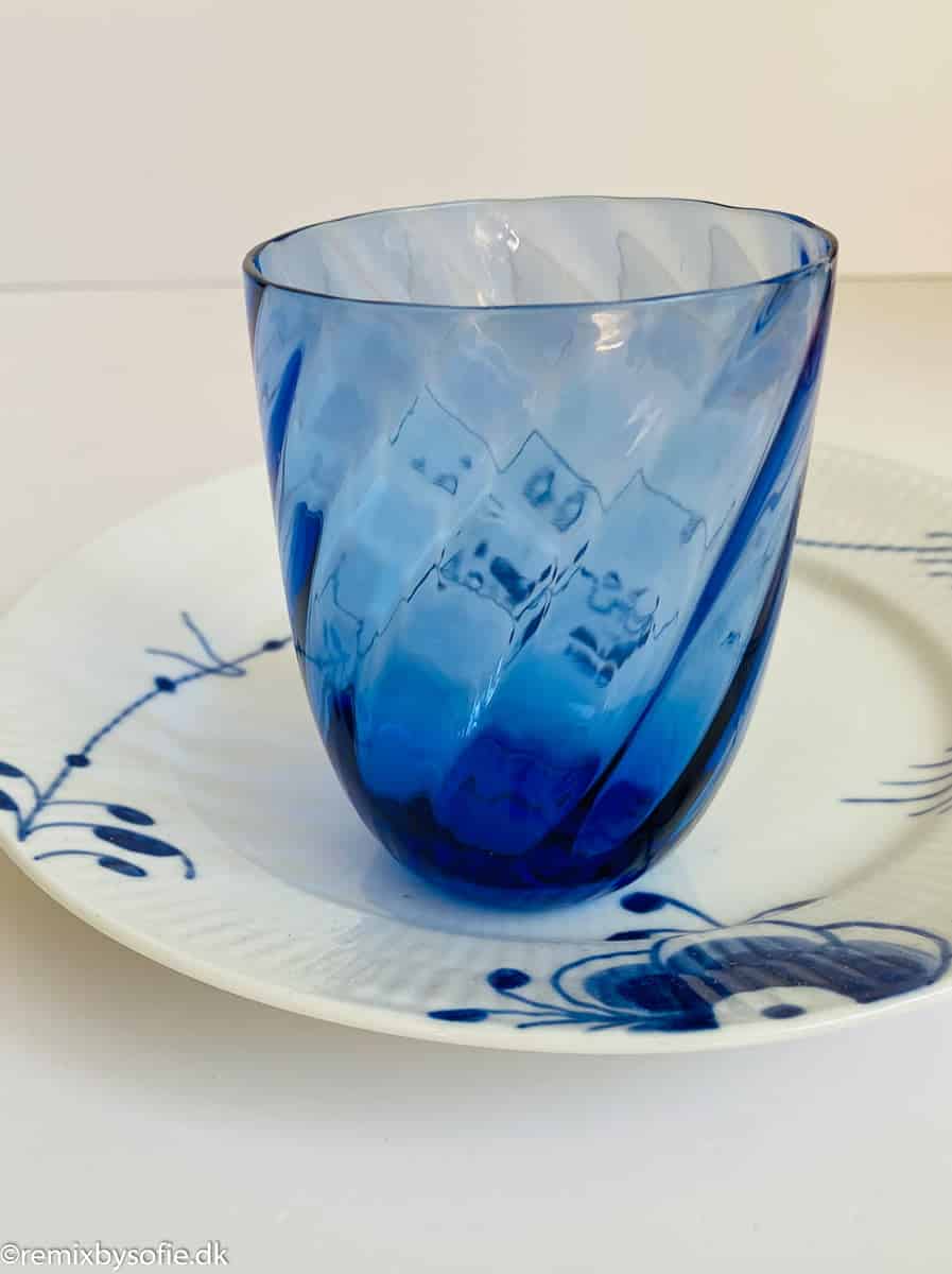 anna von lipa swirl glas tumbler fra mix and match i kongeblå