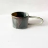 trine lise keramik, rillet kop, kop, hånddrejet kop, keramik kop, te kop, kaffe kop, latte kop, kop med hank, trine lise keramik, cappucino kop, stentøj kop, ceramic cup, mug,