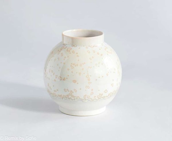 lena pedersen keramik, keramik vase, keramik urtepotte , vase i keramik, vase i porcelensler, vase i indfarvetler, krystalglasur , vase i mørkt ler, remix by sofie